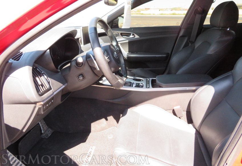2019 Kia Stinger - Image 27