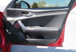 2019 Kia Stinger - Image 49
