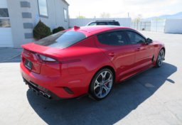 2019 Kia Stinger - Image 5
