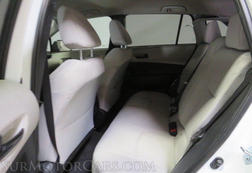 2022 Toyota Corolla Cross - Image 27