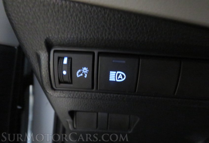 2022 Toyota Corolla Cross - Image 42