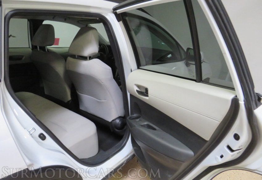 2022 Toyota Corolla Cross - Image 24