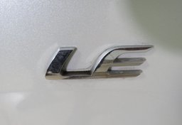 2022 Toyota Corolla Cross - Image 18