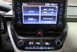 2022 Toyota Corolla Cross - Image 40