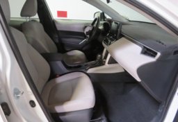 2022 Toyota Corolla Cross - Image 26