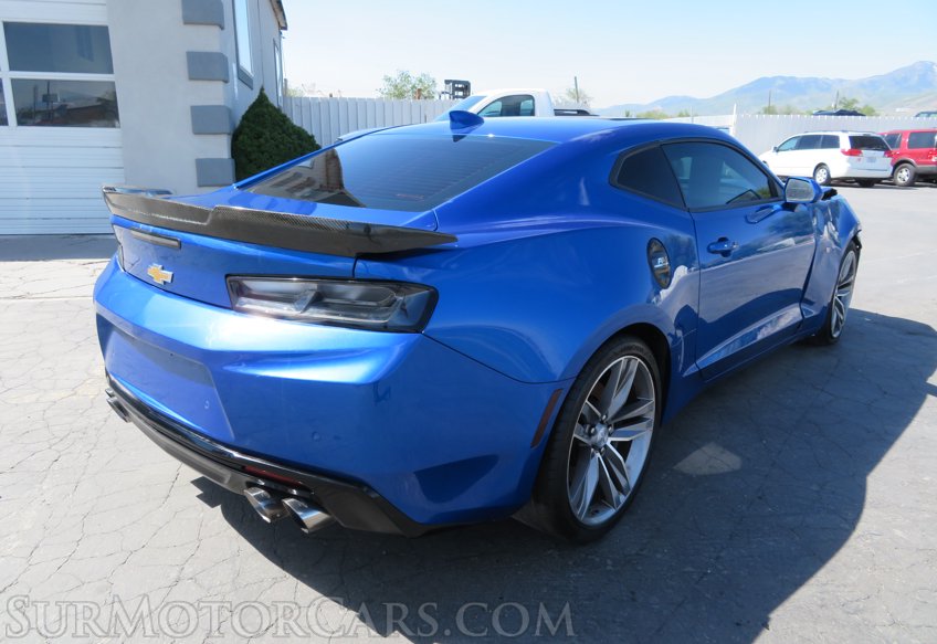 2017 Chevrolet Camaro - Image 7