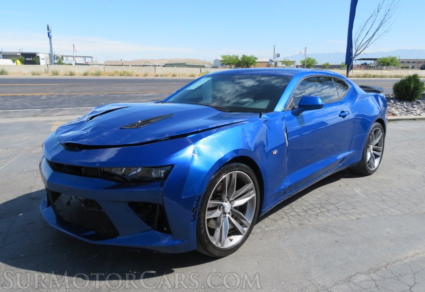 2017 Chevrolet Camaro - Image 4