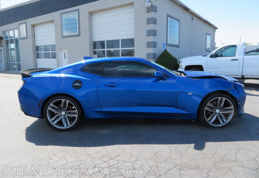 2017 Chevrolet Camaro - Image 9