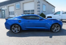 2017 Chevrolet Camaro - Image 9