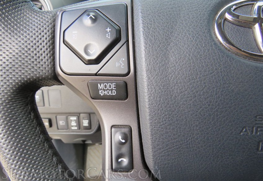 2020 Toyota Tacoma 4WD - Image 42