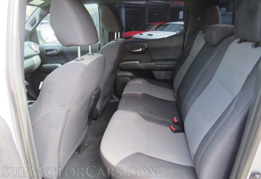 2020 Toyota Tacoma 4WD - Image 27