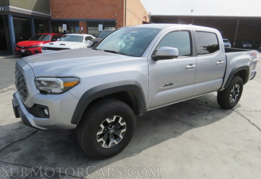 2020 Toyota Tacoma 4WD - Image 2