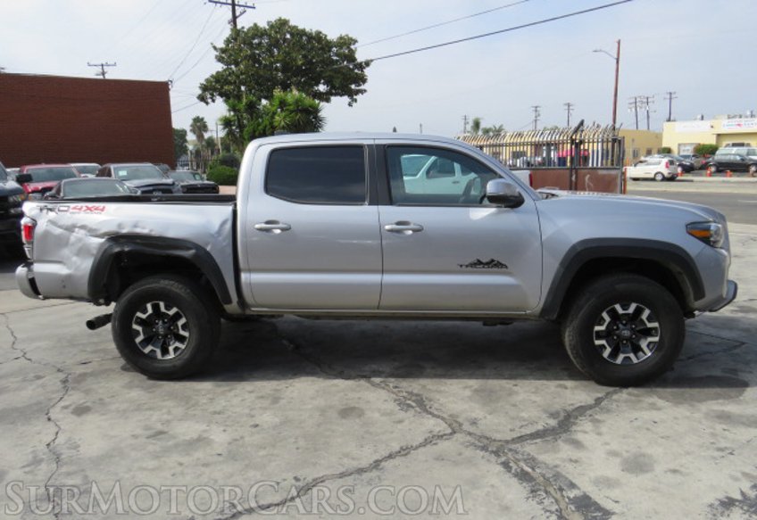 2020 Toyota Tacoma 4WD - Image 6