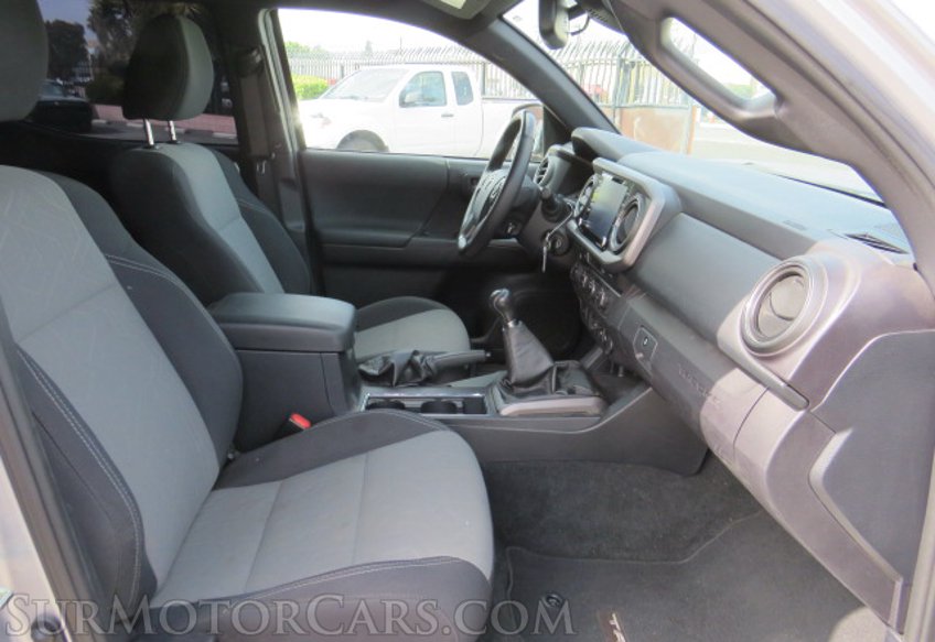 2020 Toyota Tacoma 4WD - Image 26