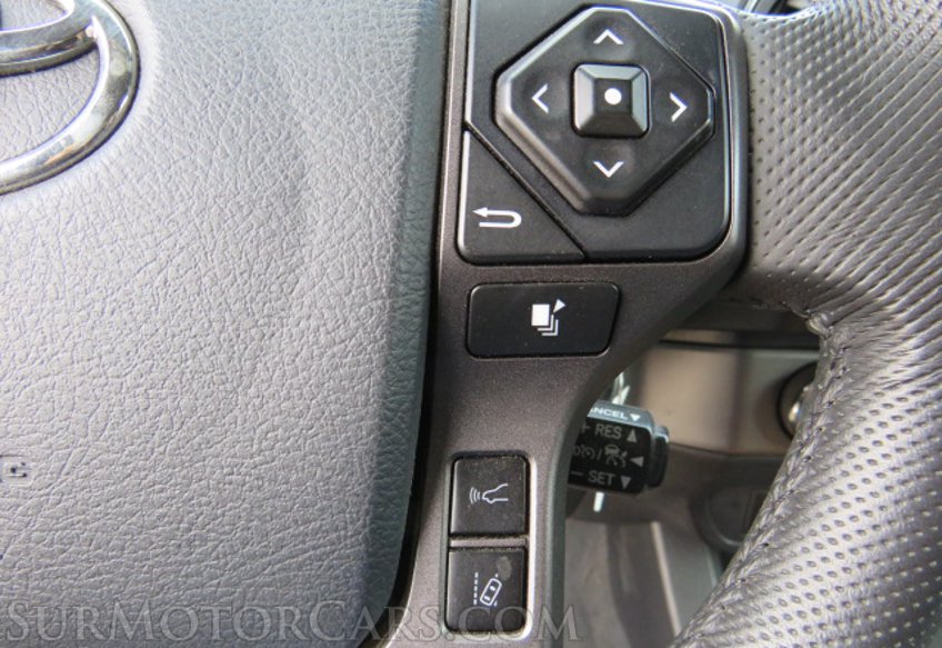 2020 Toyota Tacoma 4WD - Image 44