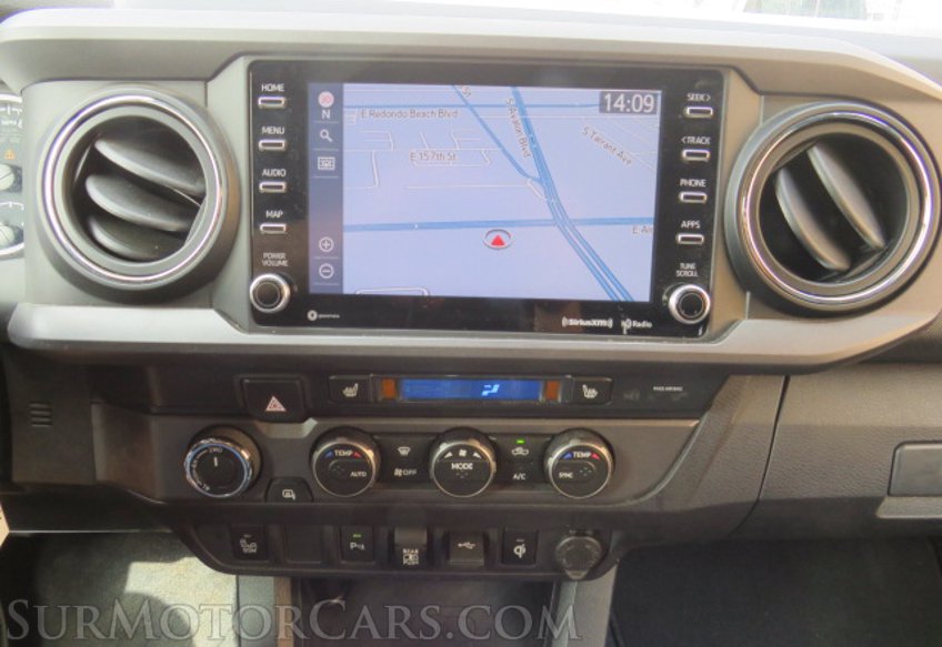 2020 Toyota Tacoma 4WD - Image 33