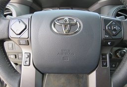 2020 Toyota Tacoma 4WD - Image 43