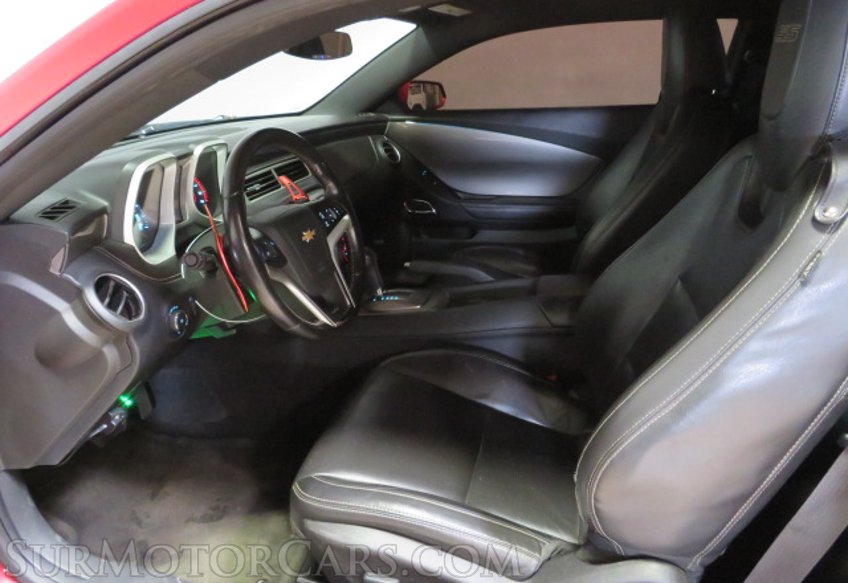 2015 Chevrolet Camaro - Image 21