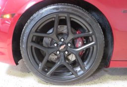 2015 Chevrolet Camaro - Image 18