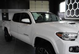 Thumbnail of 2021 Toyota Tacoma