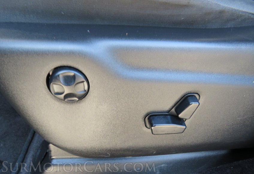 2018 Jeep Grand Cherokee - Image 40