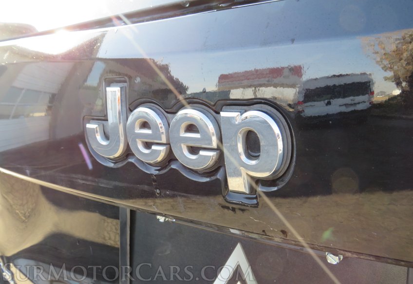 2018 Jeep Grand Cherokee - Image 19