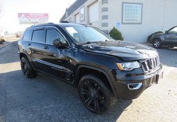 2018 Jeep Grand Cherokee - Image 4