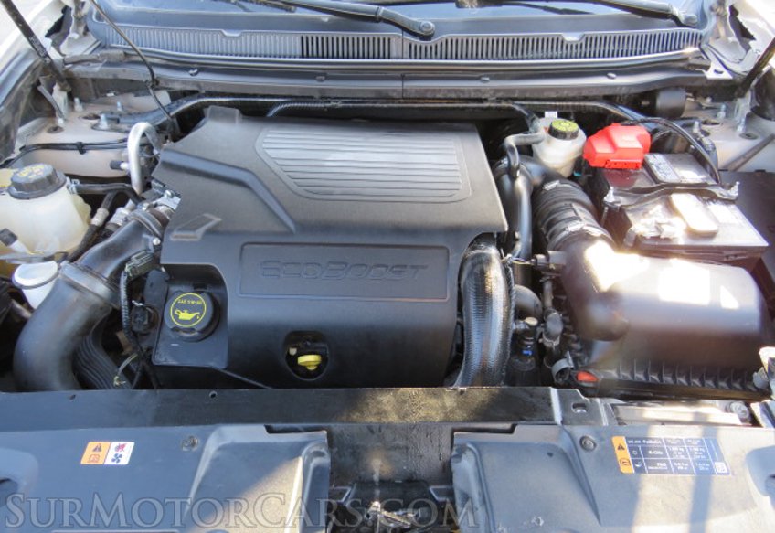 2019 Lincoln MKT - Image 60