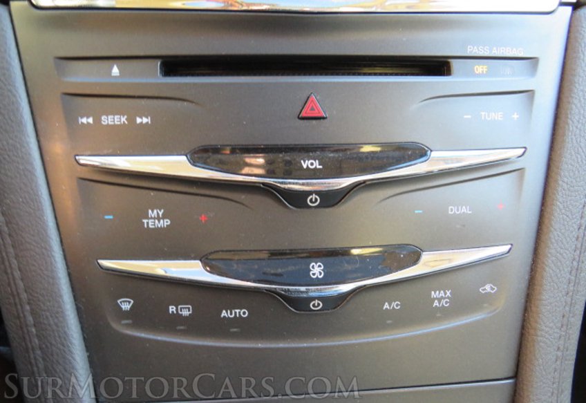 2019 Lincoln MKT - Image 42