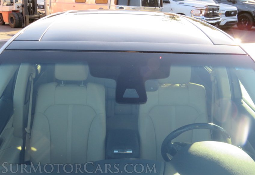 2019 Lincoln MKT - Image 15