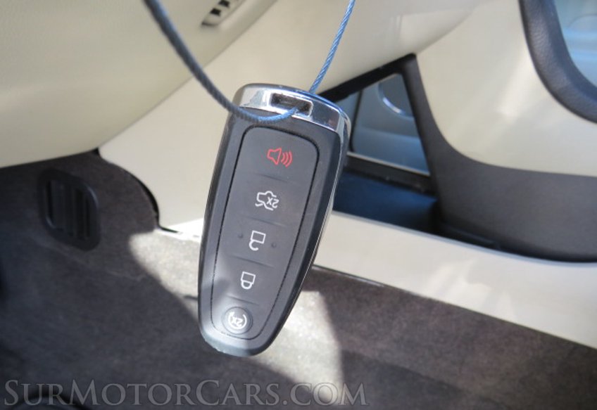 2019 Lincoln MKT - Image 45