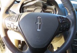 2019 Lincoln MKT - Image 39