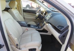 2019 Lincoln MKT - Image 26