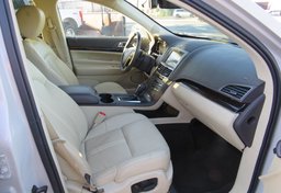 2019 Lincoln MKT - Image 24