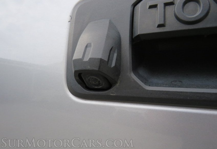 2019 Toyota Tundra 4WD - Image 17