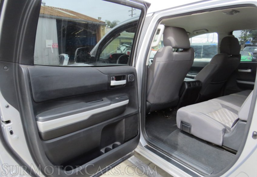 2019 Toyota Tundra 4WD - Image 22