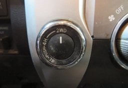 2019 Toyota Tundra 4WD - Image 42