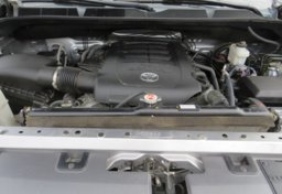 2019 Toyota Tundra 4WD - Image 47