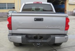 2019 Toyota Tundra 4WD - Image 12