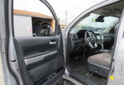 2019 Toyota Tundra 4WD - Image 20