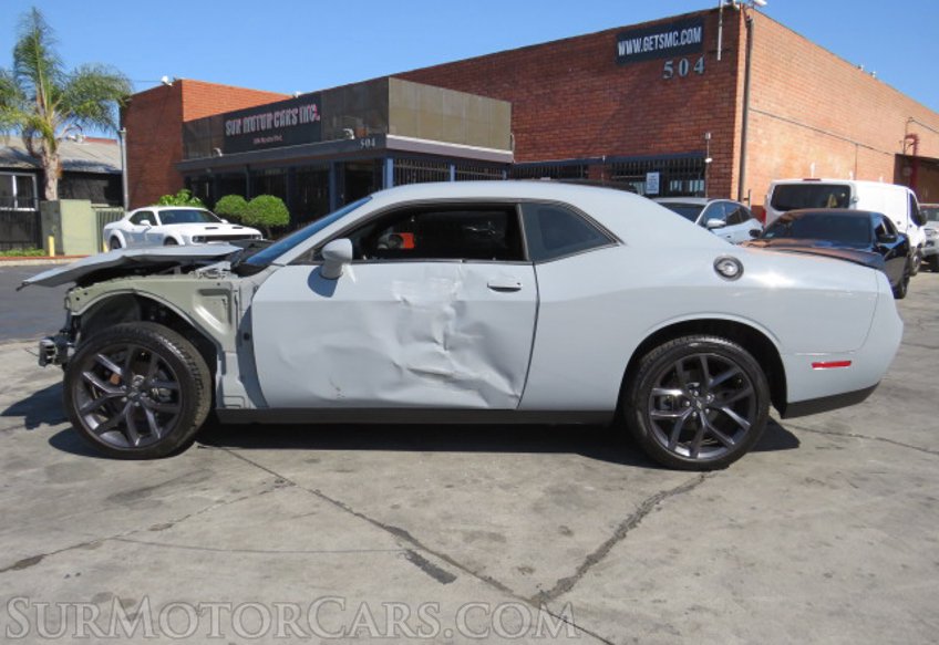 2021 Dodge Challenger - Image 6