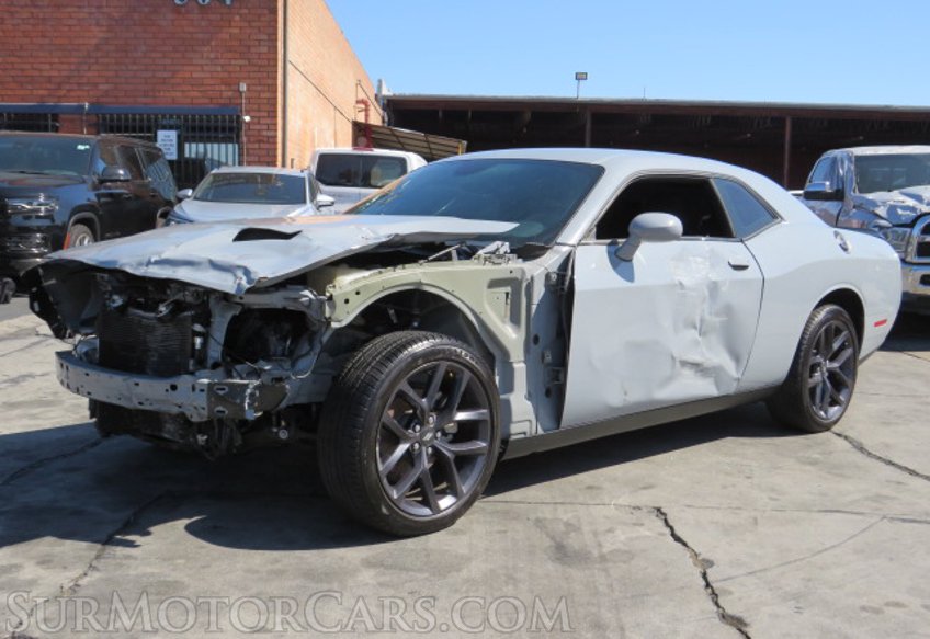 2021 Dodge Challenger - Image 4