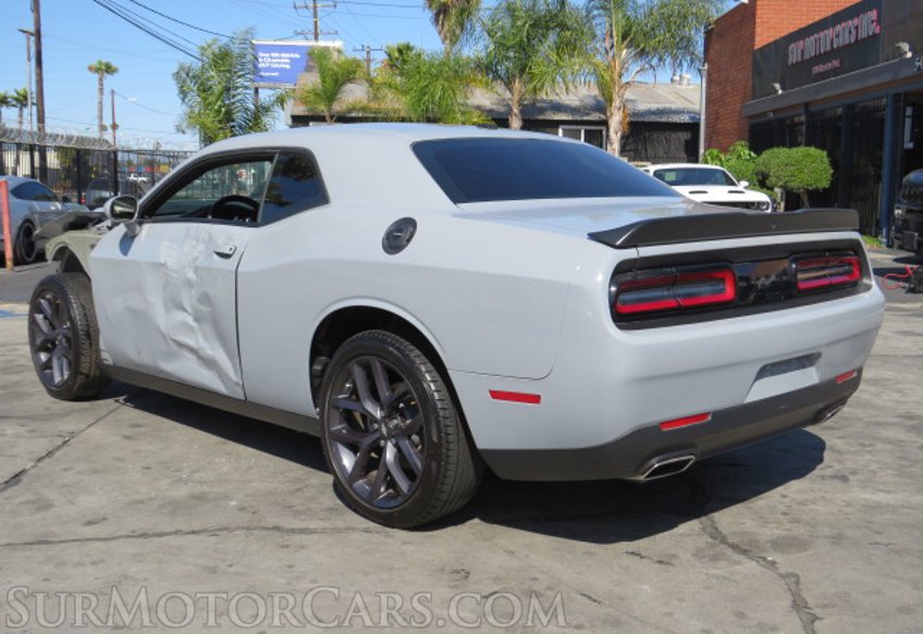 2021 Dodge Challenger - Image 8