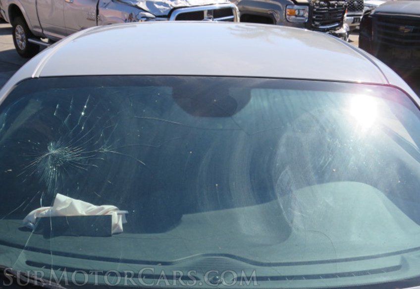 2021 Dodge Challenger - Image 16