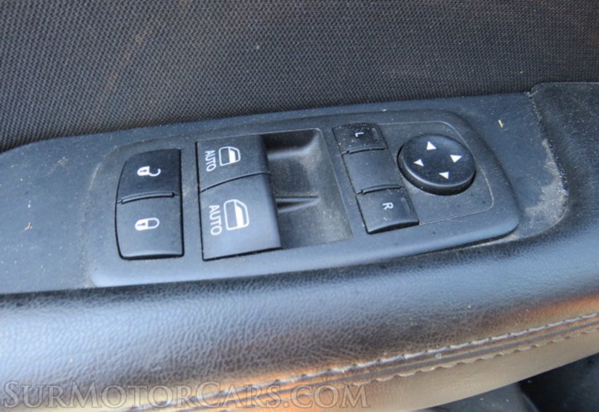 2021 Dodge Challenger - Image 35