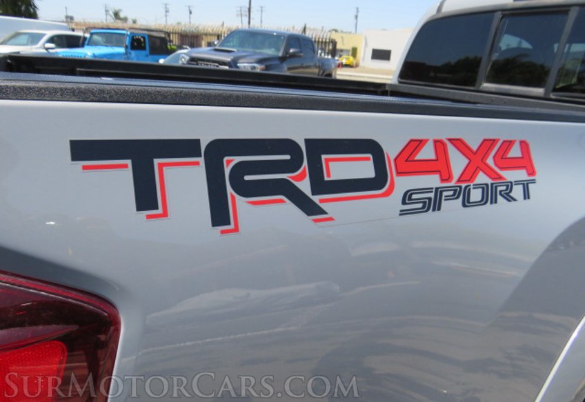2018 Toyota Tacoma - Image 17