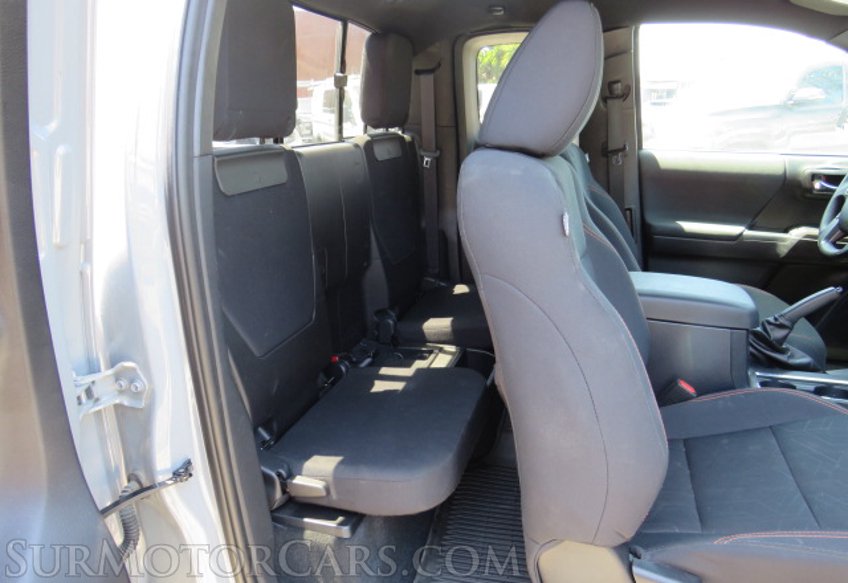 2018 Toyota Tacoma - Image 30