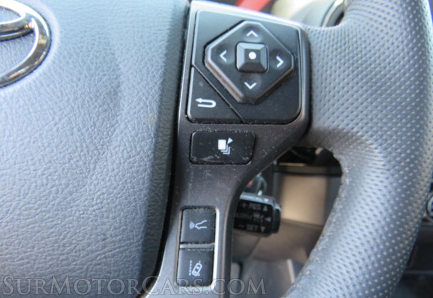 2018 Toyota Tacoma - Image 33