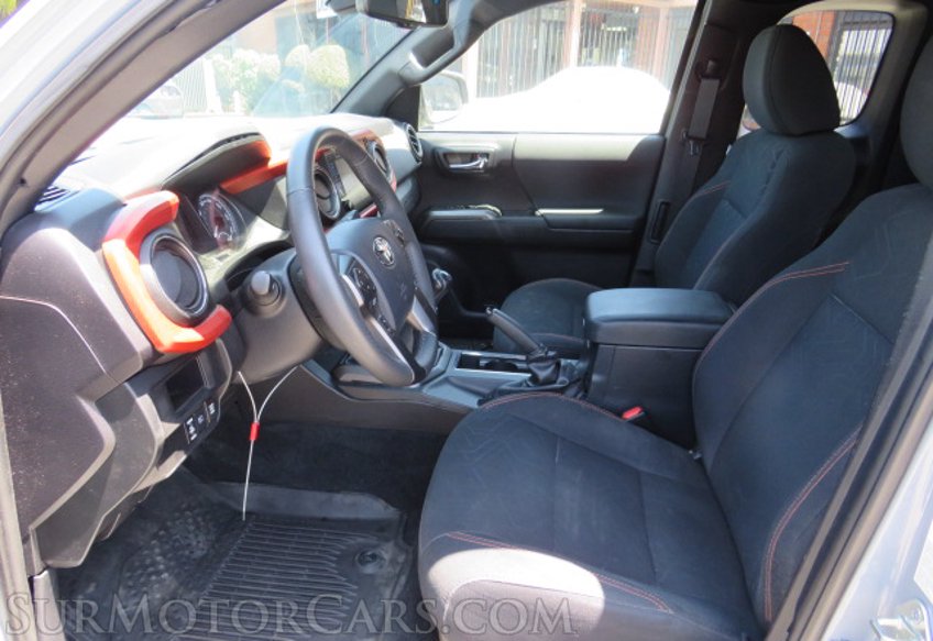 2018 Toyota Tacoma - Image 23
