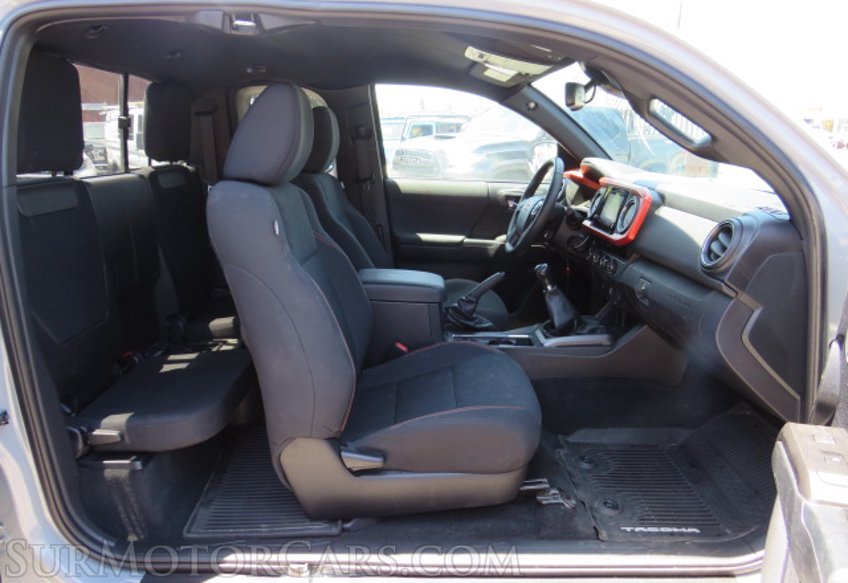 2018 Toyota Tacoma - Image 27